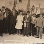 Una delle prime foto degli alpini, con Domenico Bricco, sindaco e primo capogruppo