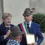 La dottoressa Campra con il sindaco Bottano alla cerimonia di consegna della cittadinanza onoraria