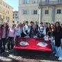 L’inaugurazione delle panchine rosse