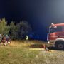 Auto contro un albero a Bagnolo Piemonte: ragazzo intrappolato nell’abitacolo