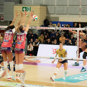 Davyskiba contro Bonifacio e Herbots (foto di Christian Bosio) Davyskiba contro Bonifacio e Herbots (foto di Christian Bosio)