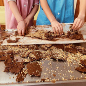 All’asilo infantile di Roreto i bambini scoprono l’arte del cioccolato