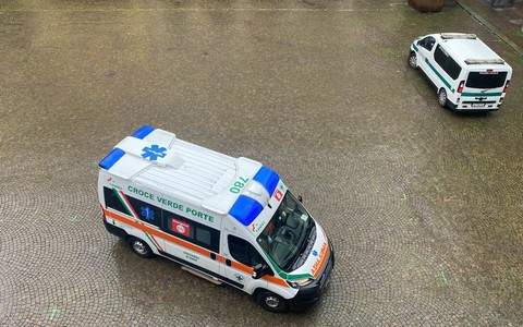 Pinerolo: prende a pugni un vigile, arrestato