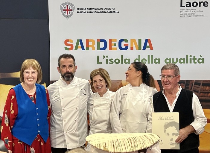 Il ristorante di Grazia Deledda: un viaggio nei gusti della Sardegna del passato tra cucina e cultura Il ristorante di Grazia Deledda: un viaggio nei gusti della Sardegna del passato tra cucina e cultura