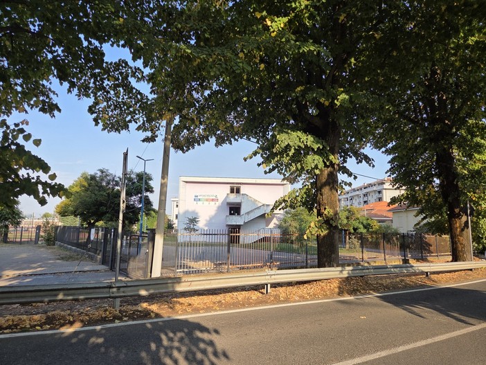 Lezioni ancora sospese dopo gli atti vandalici al Prever di Pinerolo