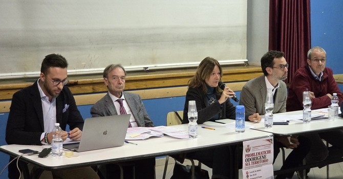 “Gli odori sgradevoli provengono dall’impianto A2A di Viotto”