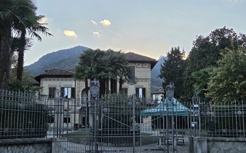 A Cumiana il gruppo Fai di Pinerolo apre le porte di Villa Camusso