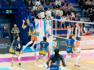 D'Odorico attacca contro Weitzel e Ognjenovic (Foto di Christian Bosio) D'Odorico attacca contro Weitzel e Ognjenovic (Foto di Christian Bosio)