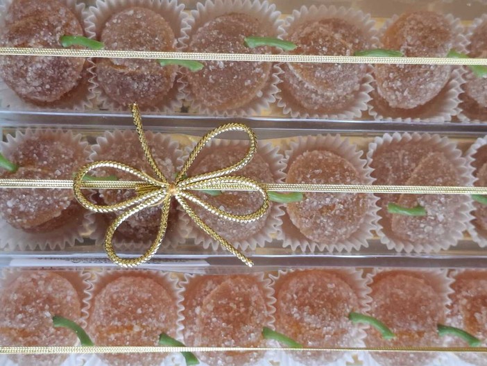 Le caramelle gelée alla Tonda di Costigliole: la dolce novità che ha conquistato la Sagra a luglio