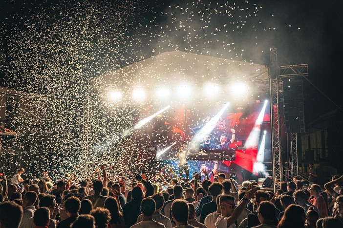 Si accende la Festa di San Firmino: tre giorni di energia, musica e sport Si accende la Festa di San Firmino: tre giorni di energia, musica e sport