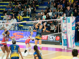 Battistoni in palleggio (foto di Christian Bosio)