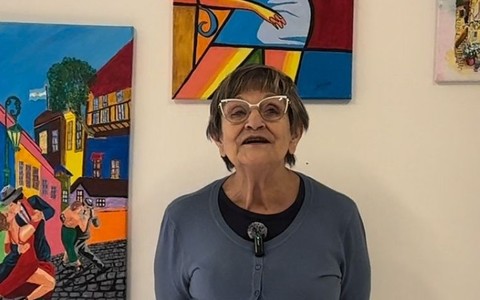 L’artista 84enne Alicia Beatriz Martinez presenta la sua prima esposizione personale a Perosa Argentina
