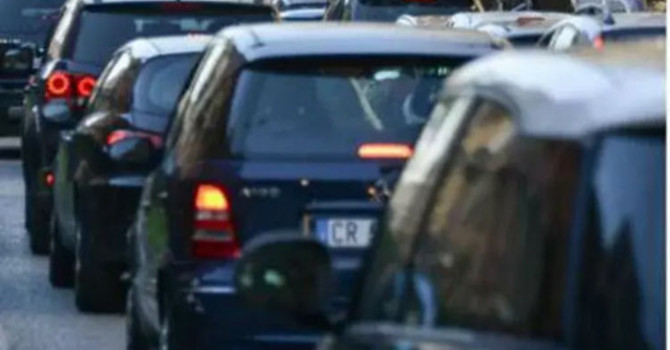 Slitta blocco Diesel Euro 5, salvi per ora gli automobilisti: cosa dice la bozza del decreto