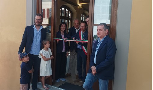 Il cortile del municipio di Bricherasio torna a vivere: inaugurata la nuova sala polifunzionale Il cortile del municipio di Bricherasio torna a vivere: inaugurata la nuova sala polifunzionale