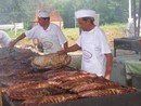 Giovani, griglie e Vespe: gli ingredienti della Sagra della Costina