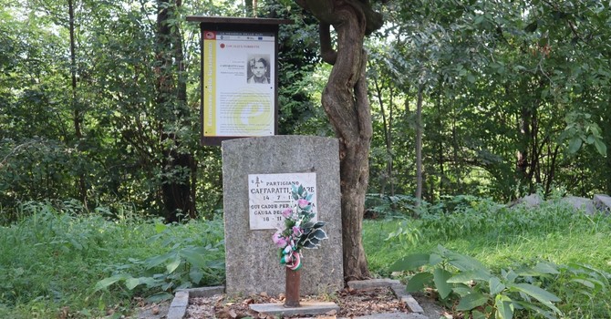 La lapide del partigiano Cesare Caffaratti