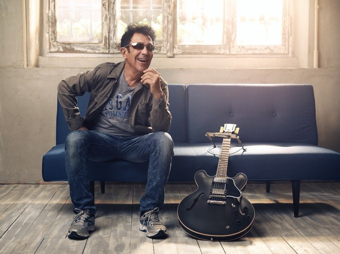 Edoardo Bennato, il concerto all'Ippodromo di Vinovo per il tour "Quando sarà grande"