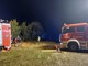 Auto contro un albero a Bagnolo Piemonte: ragazzo intrappolato nell’abitacolo