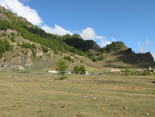 La strada per la Conca del Pra riaperta solo per chi svolge attività economica