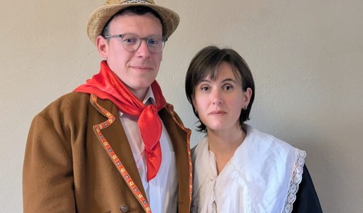 Fabio Rosaclot e Giorgia Mollar nei panni delle maschere cumianesi