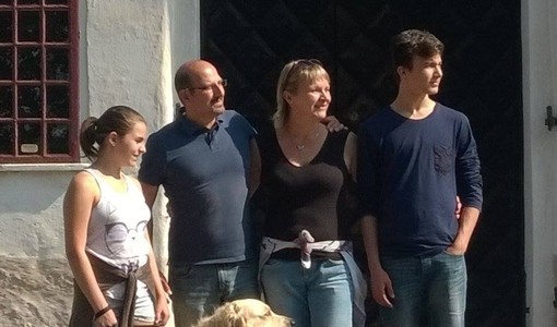 Teddy con la sua famiglia di Cantalupa