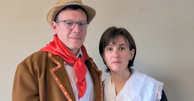 Fabio Rosaclot e Giorgia Mollar nei panni delle maschere cumianesi