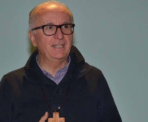 “Piena solidarietà e sostegno al vescovo Derio Olivero” “Piena solidarietà e sostegno al vescovo Derio Olivero”