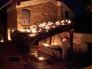 La borgata di Pequerel illuminata con le lanterne