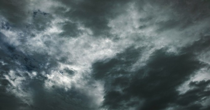 Foto di Alex Plesovskich - Unsplash