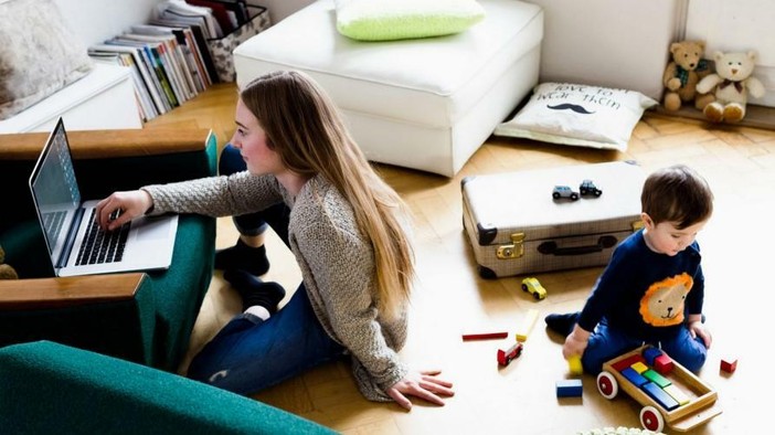 Il Piemonte dalla parte delle donne che lavorano Il Piemonte dalla parte delle donne che lavorano