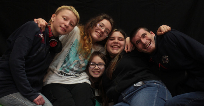 ‘Non solo un semplice selfie’, Torre Pellice presenta un laboratorio per raccontarsi oltre le apparenze ‘Non solo un semplice selfie’, Torre Pellice presenta un laboratorio per raccontarsi oltre le apparenze