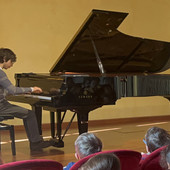Luca Troncarelli al pianoforte