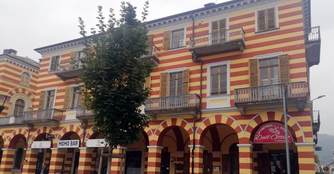 Il centro di Luserna San Giovanni riscopre le sue Notti Blu Il centro di Luserna San Giovanni riscopre le sue Notti Blu
