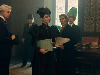 Foto di scena da Palazzo Cisterna