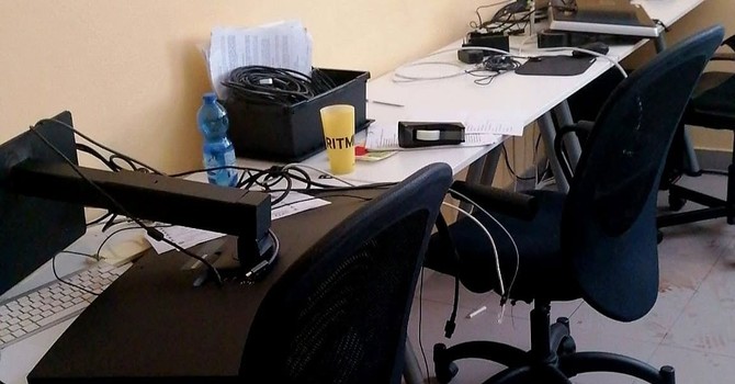 Ladri nei locali di Radio Beckwith a Luserna San Giovanni: “Lo studio trovato a soqquadro” Ladri nei locali di Radio Beckwith a Luserna San Giovanni: “Lo studio trovato a soqquadro”