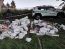 Le macerie abbandonate nel prato a Luserna San Giovanni