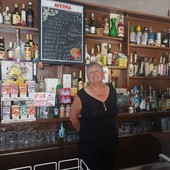 Elda Bessone nel suo locale Elda Bessone nel suo locale