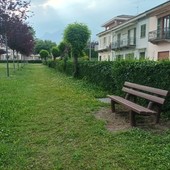Panchine in plastica e fioriere resistenti agli urti delle auto in arrivo Luserna San Giovanni