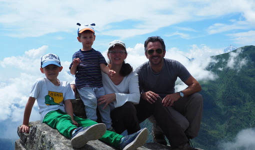 Da sinistra Dario e Flavio Parisso, Ramona Bianca Rus e Luca Parisso sul Monte Servin