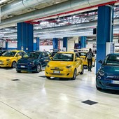 Mirafiori, grido d'allarme dei sindacati: ferie raddoppiate, meno auto prodotte e nuovo rischio di cassa integrazione Mirafiori, grido d'allarme dei sindacati: ferie raddoppiate, meno auto prodotte e nuovo rischio di cassa integrazione