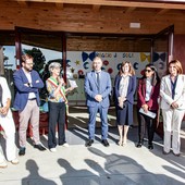 Inaugurato l’asilo nido di None con tre sezioni e un’area verde esterna