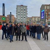 Presidio dei lavoratori della Olci Engineering di Rivalta davanti alla Regione