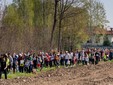 Il serpentone della camminata solidale