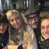 Al centro Tamara Rosellini, a fianco Federico Lerza