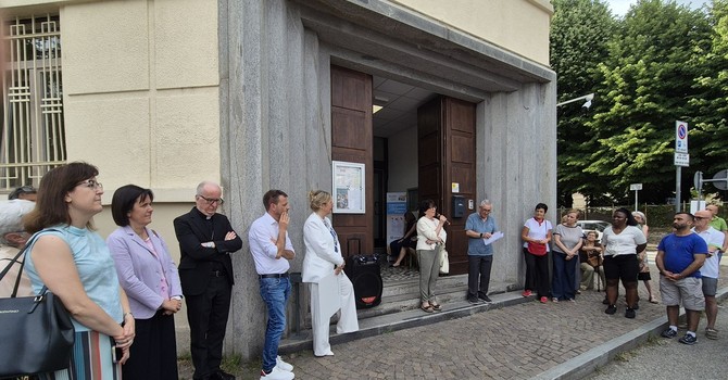 “Un luogo dove sentirsi al sicuro e protette”: inaugurato il nuovo dormitorio femminile “Un luogo dove sentirsi al sicuro e protette”: inaugurato il nuovo dormitorio femminile