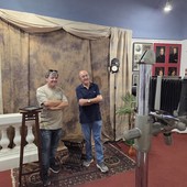 Da sinistra Dario Costantino e Remo Caffaro in una sala della mostra