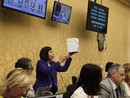 Gettonisti, in Consiglio regionale la protesta del M5S