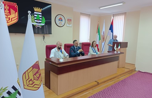 Tiziana Alchera durante la visita a Derventa lo scorso luglio