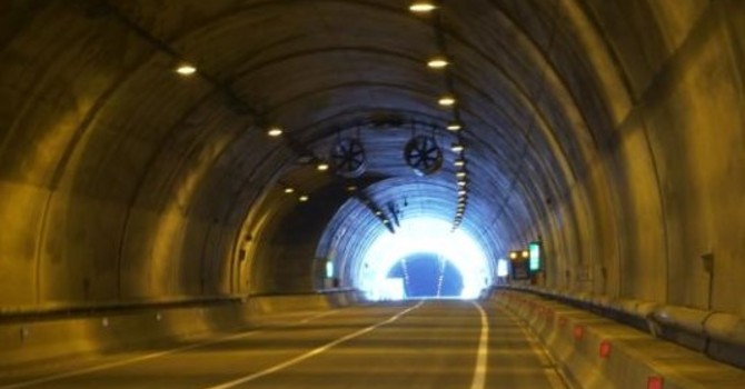 Guasto all’impianto antincendio: chiuse le gallerie di Porte