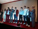 Luciano Bruno, quarto da sinistra e parte del cast di ‘Viola’